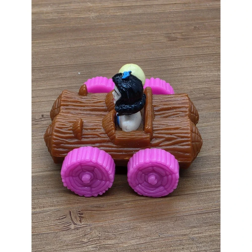 1993 The Flintstones Movie McDonald's Toy Betty & Bam Bam Car Collectible